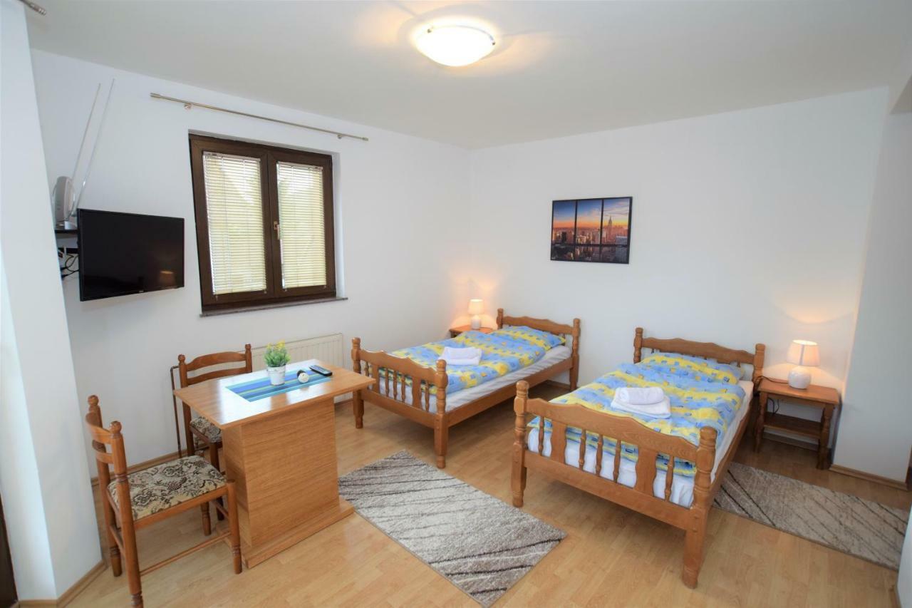 Privatni Smjestaj Most Otočac 外观 照片