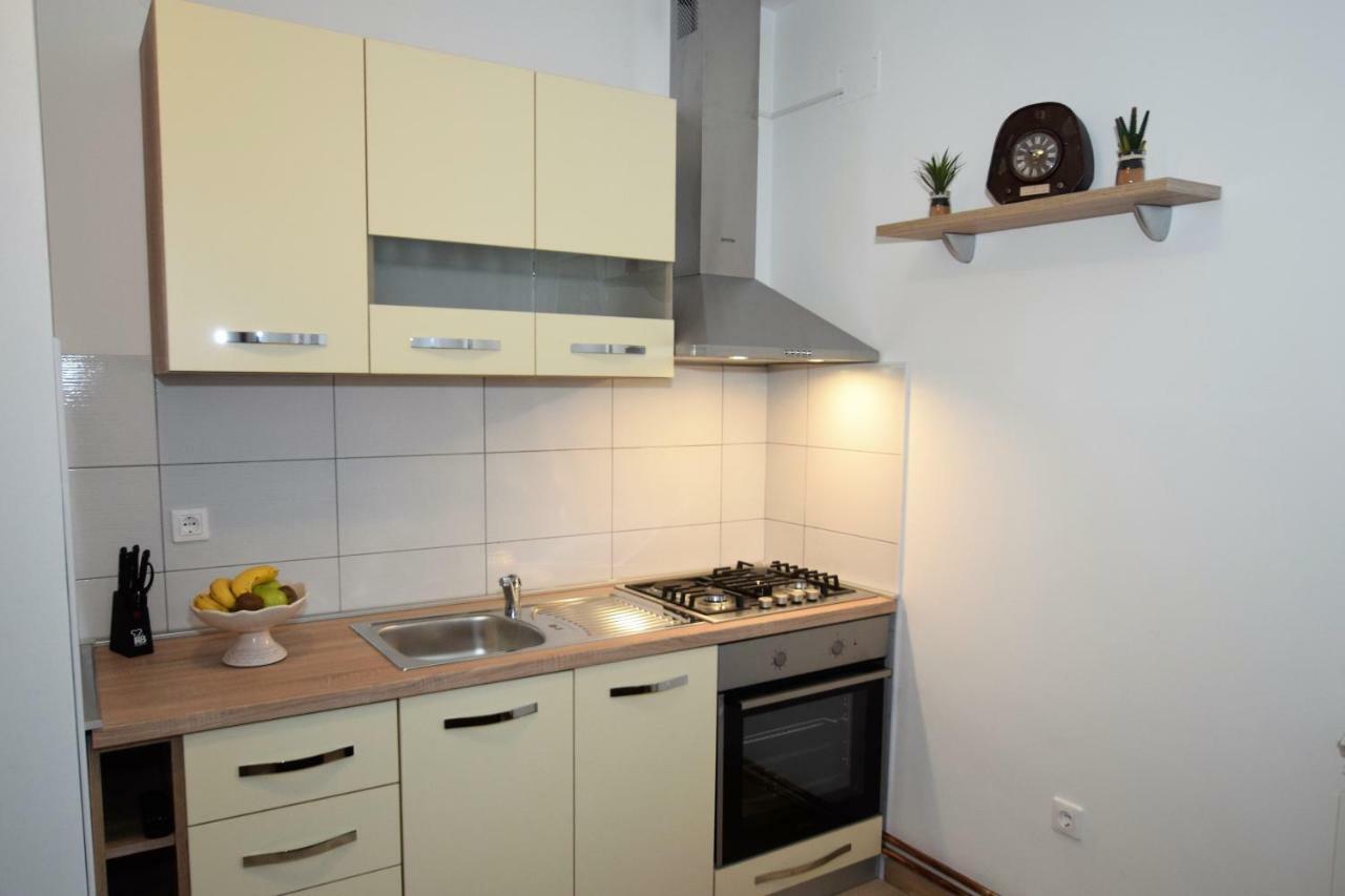 Privatni Smjestaj Most Otočac 外观 照片